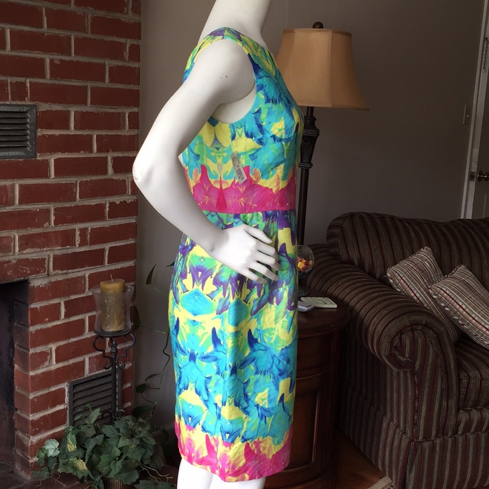 💕NWT Muse dress.💕 - Picture 3 of 7